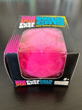 NeeDoh Fuzz Ball Wild Cats - Fast Shipping!